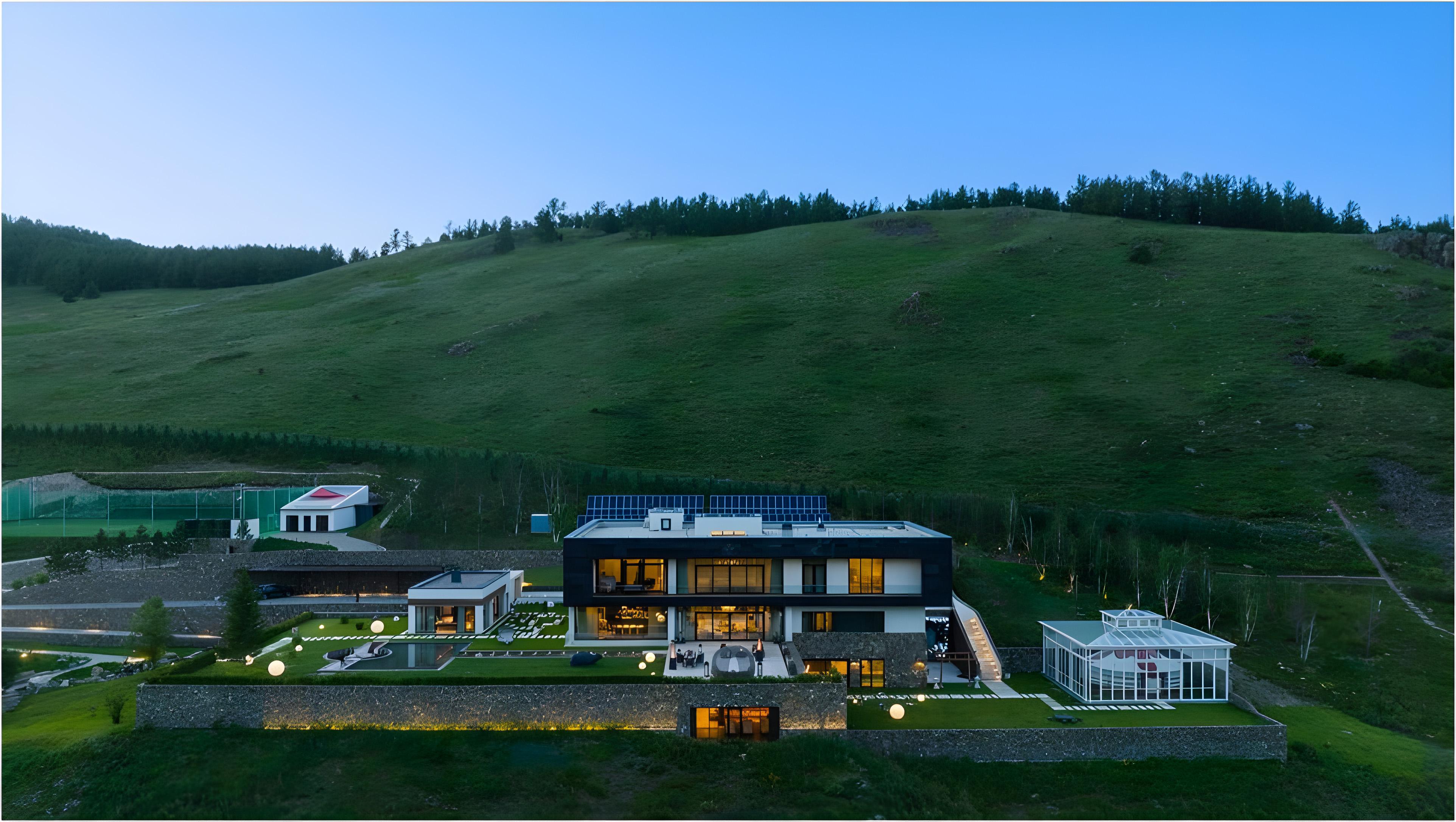 Villa U